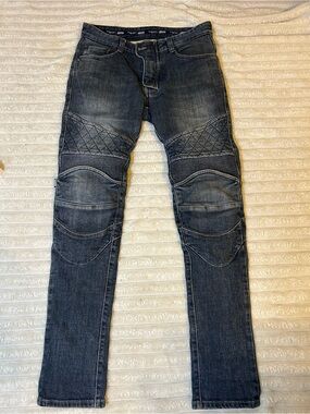 Slim Fit Men's Biker-Style Jeans in Dark Gray